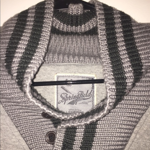 Men’s pullover sweatshirt Large - Picture 2 of 3